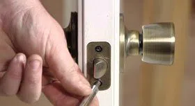 City Locksmith Store Cincinnati, OH 513-988-4053 - 16-Emergency-Locksmith-Opening